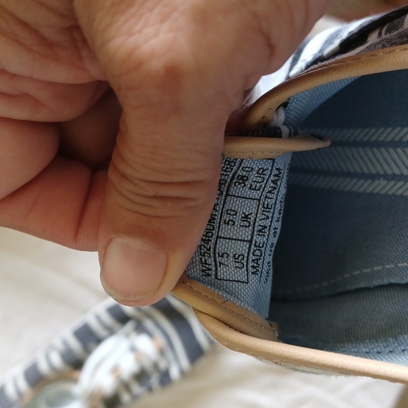 Keds Women's Champion Striped Casual Sneakers, gray stripe, tan trim,  7.5 - Picture 6 of 6